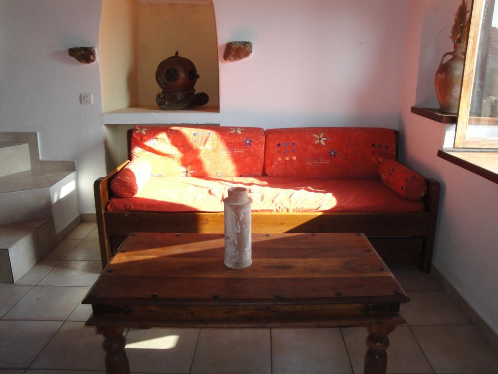 Villa Chrysodimi Chalki Town Room photo